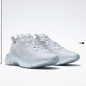 Reebok Zig Kinetica II Women's Shoes in Ftwr White / Pure Grey 1 / Glass Blue